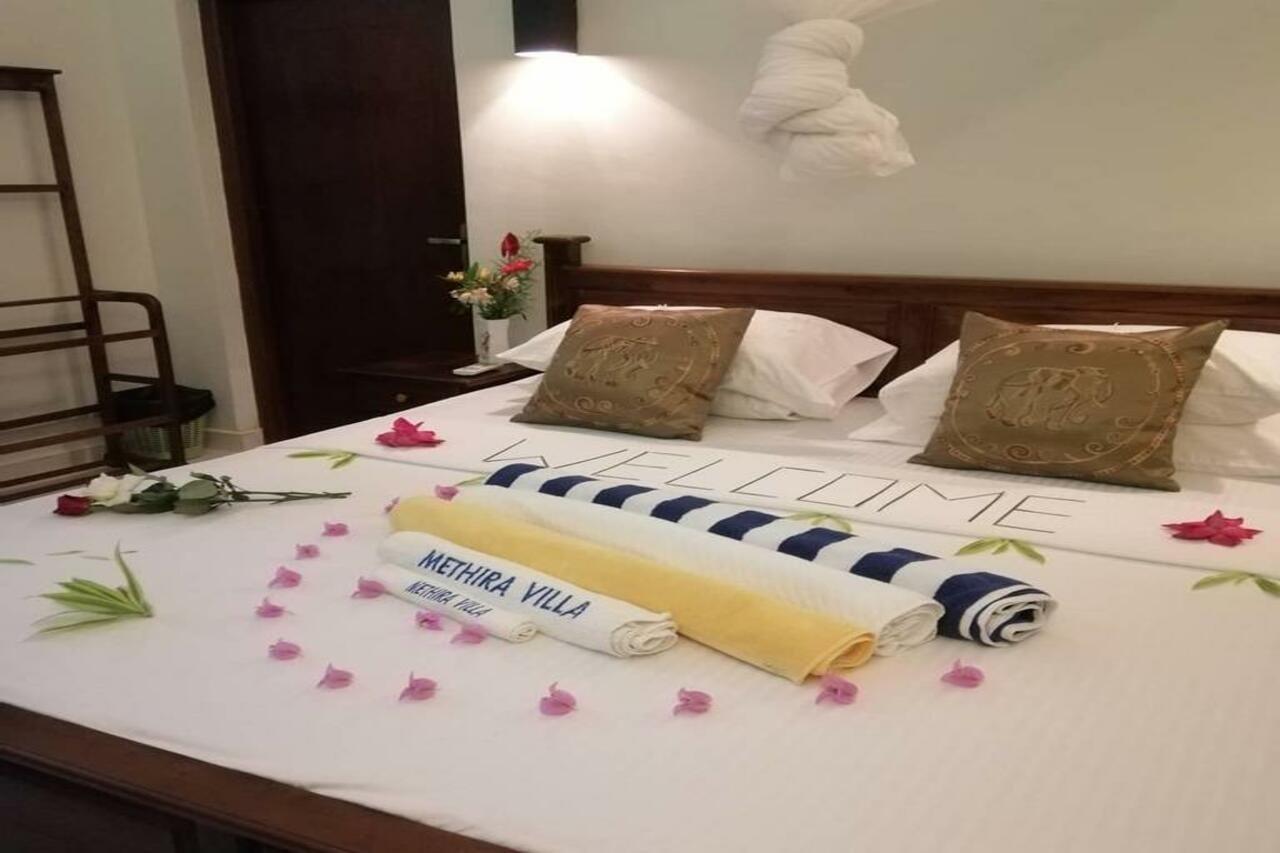 Methira Villa 알루스가마 외부 사진